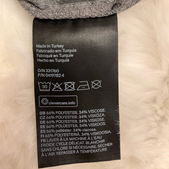 Retro Grey Tshirt - Picture 4 of 4